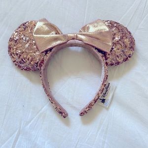 Rose gold Minnie Mouse ears